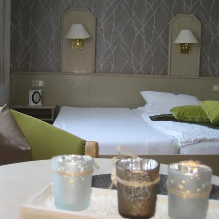 Wellness-gasthof-cafe Nuhnetal Hotel Rengershausen