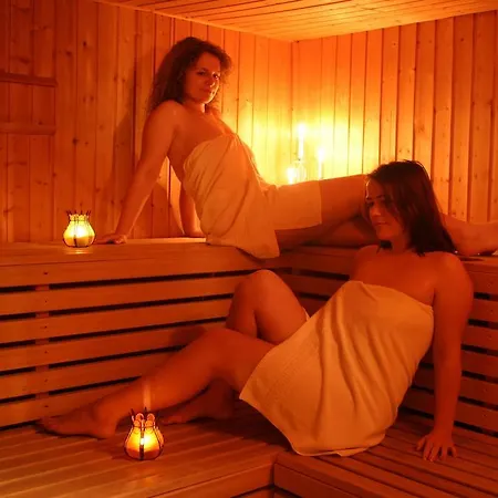 Wellness-gasthof-cafe Nuhnetal Hotel